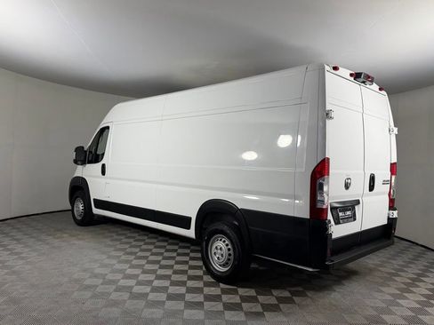 Used 2025 RAM ProMaster 3500 w/ Convenience Group FWD image 9