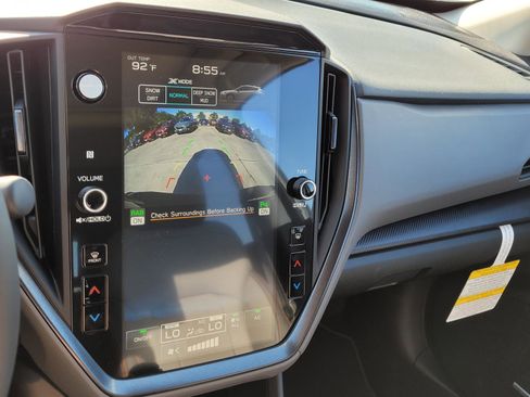 Used 2025 Subaru Crosstrek 2.5i Limited w/ Crosstrek Mirror Package image 9