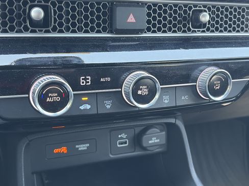 Certified 2022 Honda Civic Sport image 30