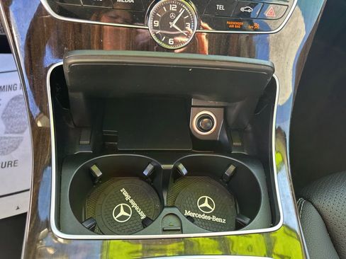 Used 2015 Mercedes-Benz C 300 Sedan image 19