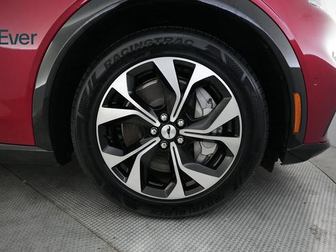 Used 2022 Ford Mustang Mach-E Premium AWD/4WD image 20