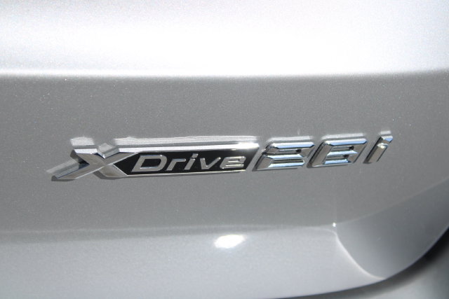 Used 2025 BMW X1 xDrive28i w/ Convenience Package AWD/4WD image 6