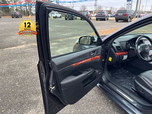 Used 2012 Subaru Legacy 3.6R Limited image 13