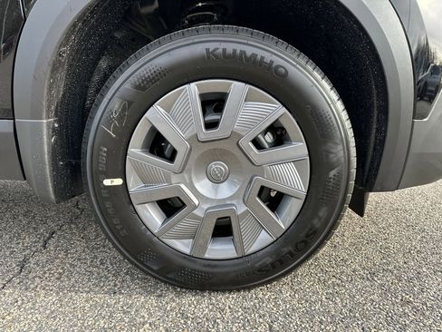 New 2026 Nissan Kicks S image 12