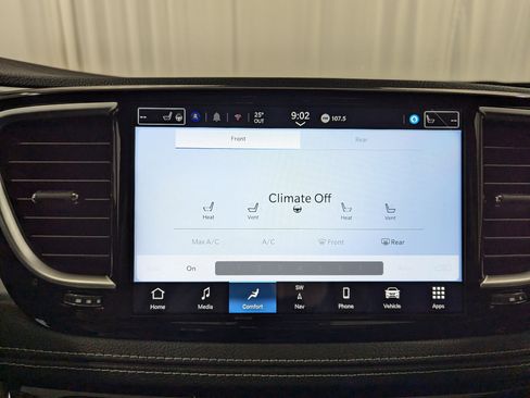 New 2026 Chrysler Pacifica Limited w/ Trailer Tow Group image 25