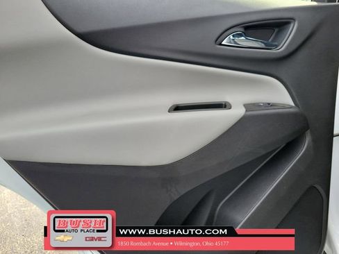 Used 2021 Chevrolet Equinox LS w/ LS Convenience Package image 15