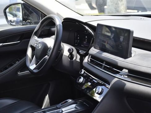 Used 2025 INFINITI QX60 Sensory w/ Vision Package AWD/4WD image 32