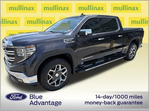 Used 2023 GMC Sierra 1500 SLT w/ SLT Premium Plus Package AWD/4WD image 3