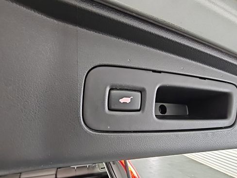 Used 2016 Honda CR-V Touring image 36