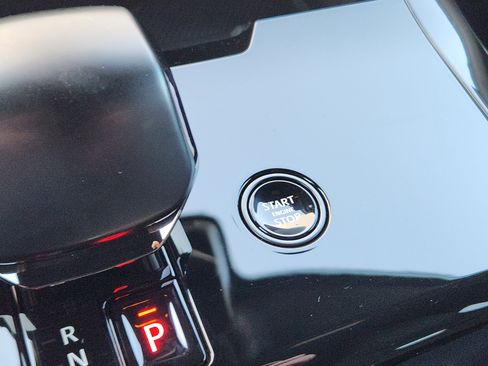 New 2026 Land Rover Range Rover Sport SV image 20