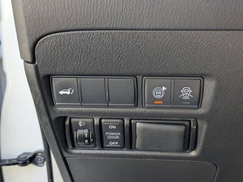 Used 2019 Nissan Armada SL w/ Premium Package image 27