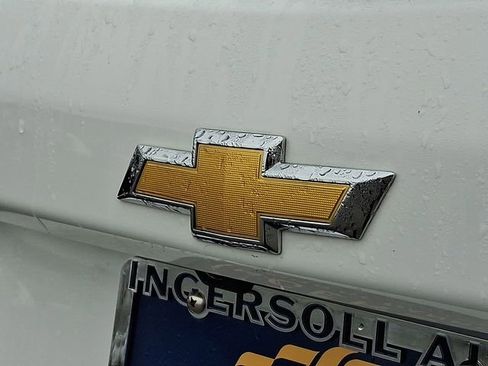 Used 2024 Chevrolet Equinox LS w/ LS Convenience Package image 33