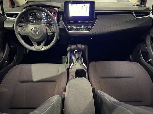 Used 2024 Toyota Corolla LE image 20