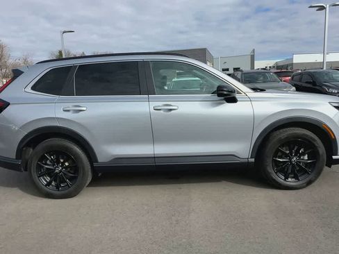 Used 2023 Honda CR-V Sport image 9