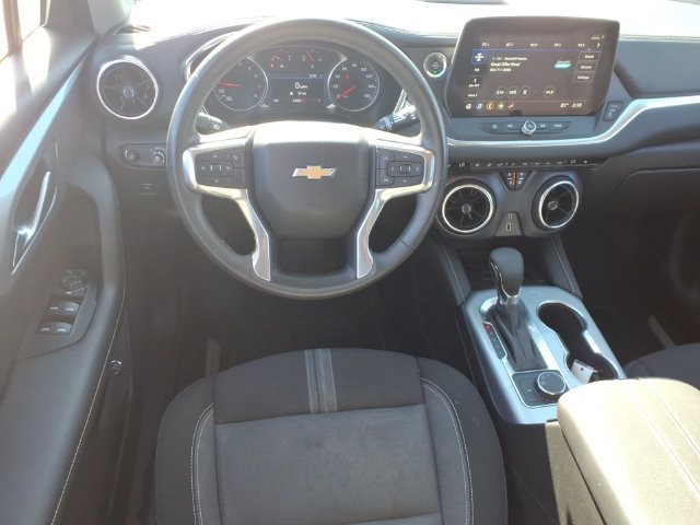 Used 2023 Chevrolet Blazer LT w/ Convenience Package FWD image 10