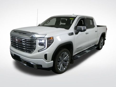 Used 2024 GMC Sierra 1500 Denali AWD/4WD image 7
