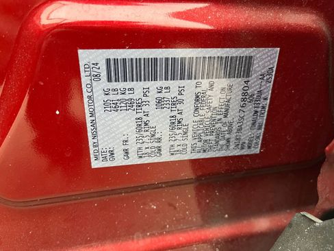 Used 2025 Nissan Rogue SV FWD image 10