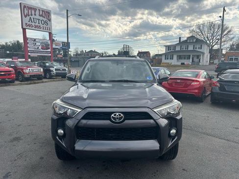 Used 2015 Toyota 4Runner SR5 Premium image 3