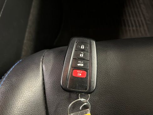 Used 2022 Toyota Corolla XSE FWD image 34