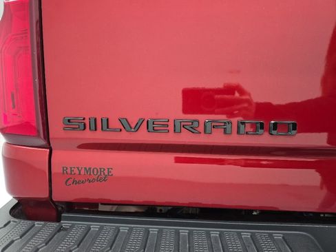Used 2022 Chevrolet Silverado 2500 LTZ w/ LTZ Convenience Package AWD/4WD image 55