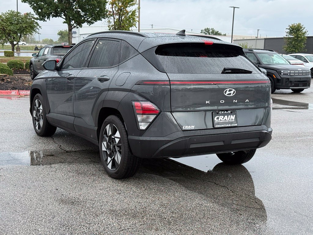 Used 2025 Hyundai Kona SEL FWD image 5