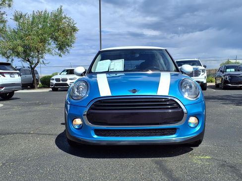 Used 2019 MINI Cooper 2-Door Hardtop FWD image 2