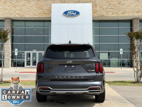 Used 2021 Kia Sorento EX FWD image 21