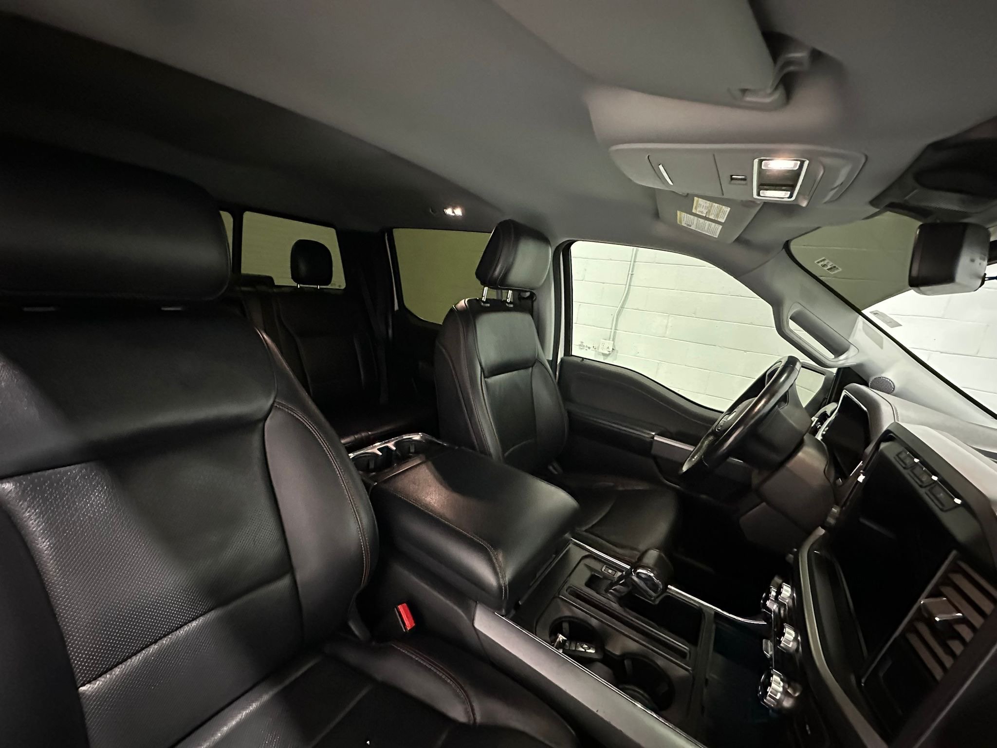 Used 2021 Ford F150 Lariat w/ Equipment Group 502A High AWD/4WD image 15