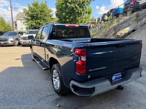 Used 2023 Chevrolet Silverado 1500 LT AWD/4WD image 32