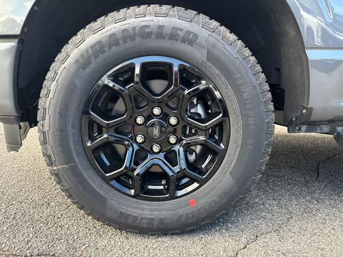 New 2026 Ford F150 XLT w/ Equipment Group 302A MID AWD/4WD image 9
