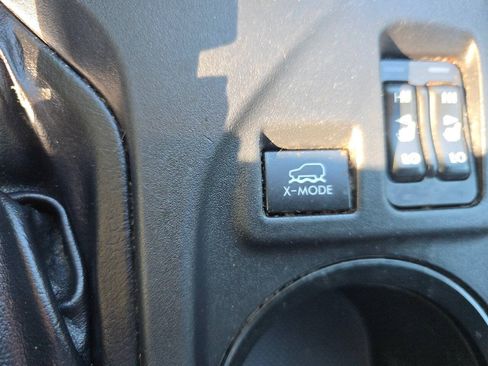 Used 2018 Subaru Crosstrek 2.0i Premium w/ Moonroof Package AWD/4WD image 19