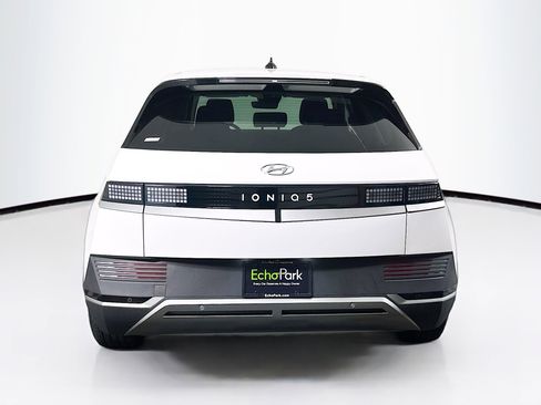 Used 2024 Hyundai Ioniq 5 SE image 7