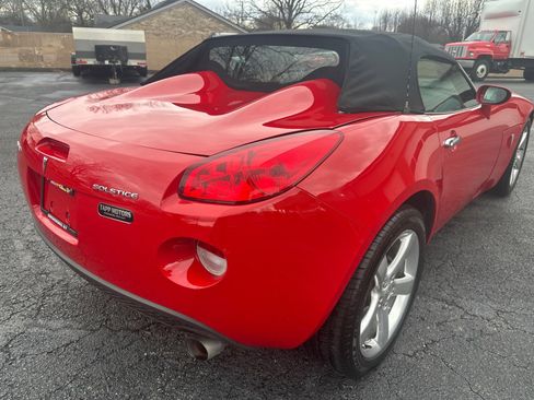 Used 2006 Pontiac Solstice Convertible w/ Premium Package image 7