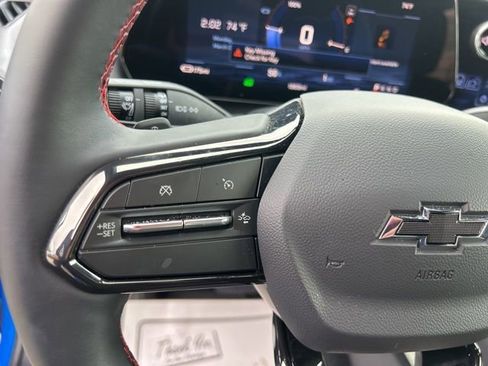 New 2026 Chevrolet Equinox EV RS image 18