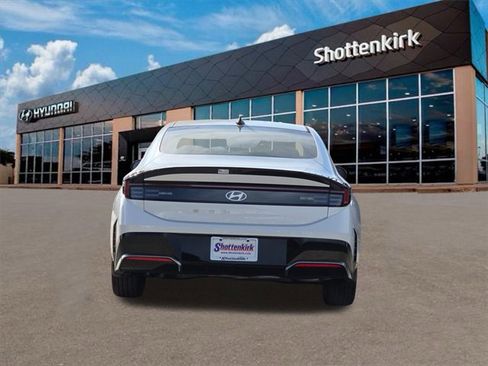 New 2026 Hyundai Sonata SEL image 7