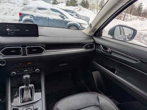 Used 2021 MAZDA CX-5 Carbon Edition image 11