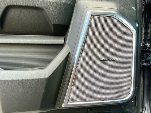 Used 2025 RAM 3500 Laramie AWD/4WD image 53
