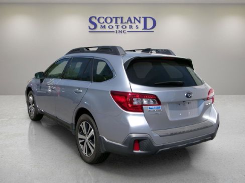 Used 2019 Subaru Outback 2.5i Limited w/ Popular Package #2 image 8
