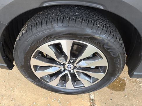 Used 2024 Subaru Outback Limited AWD/4WD image 35