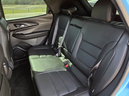 Used 2025 Chevrolet TrailBlazer RS w/ Convenience Package image 22