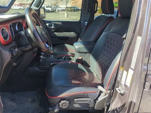 Used 2020 Jeep Gladiator Rubicon image 5