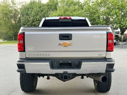 Used 2017 Chevrolet Silverado 2500 LTZ w/ Duramax Plus Package AWD/4WD image 4