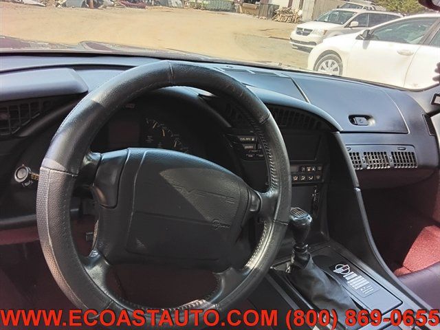 Used 1993 Chevrolet Corvette Coupe RWD image 12