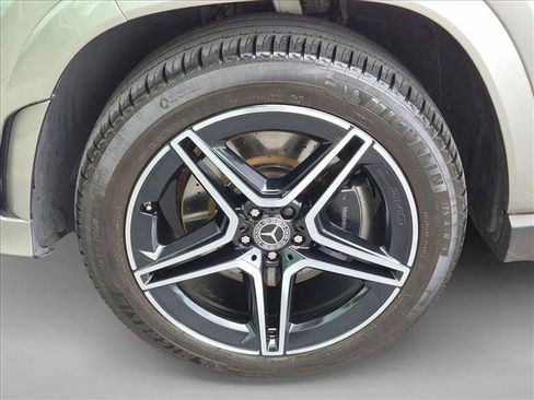 Used 2023 Mercedes-Benz GLS 450 4MATIC image 26