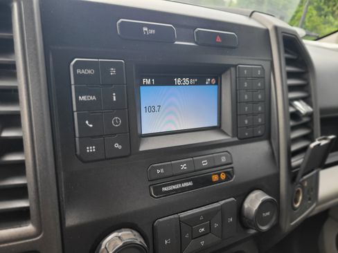 Used 2022 Ford F250 XL w/ Power Equipment Group AWD/4WD image 20
