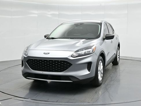 Used 2022 Ford Escape SE image 56