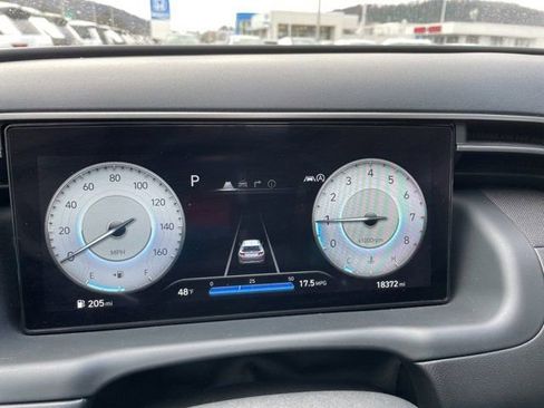 Used 2023 Hyundai Tucson Limited image 16