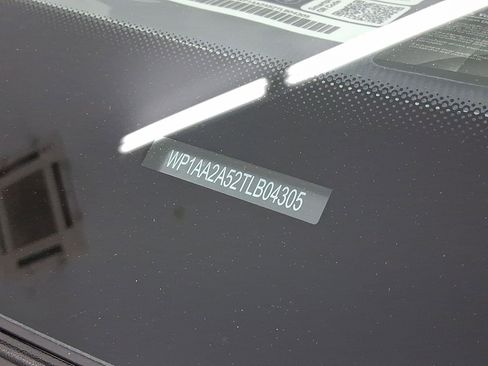 Used 2026 Porsche Macan image 21