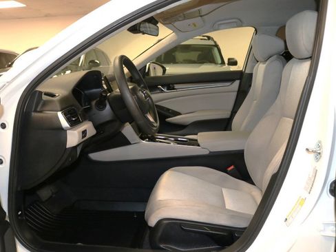 Used 2022 Honda Accord LX image 13
