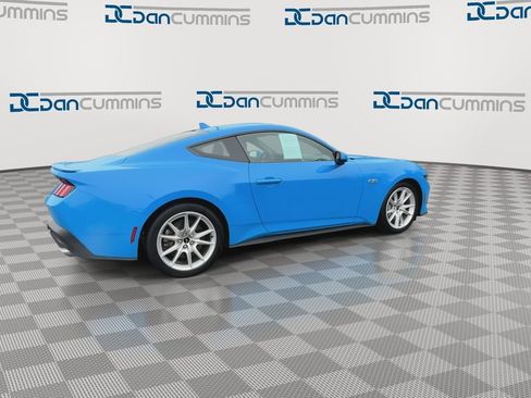 Used 2025 Ford Mustang GT Premium RWD image 8